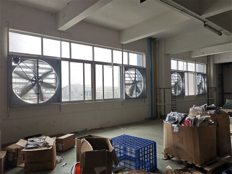 為什么很多廠房車間降溫都找這家工業(yè)冷風機？